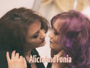 AliciaAndTonia