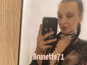 Brunette71