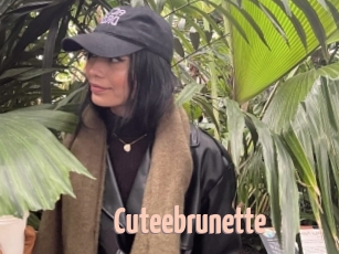 Cuteebrunette