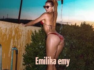 Emilika_emy