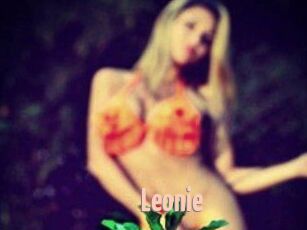 Leonie