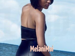 MelaniMai