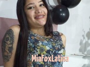 MiaFoxLatina