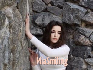 MiaSmiling