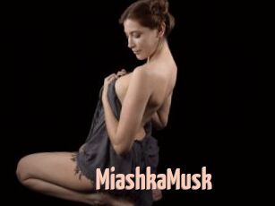 MiashkaMusk