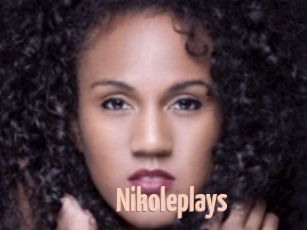 nikoleplays 18A blog