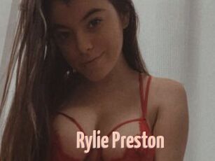 Rylie_Preston